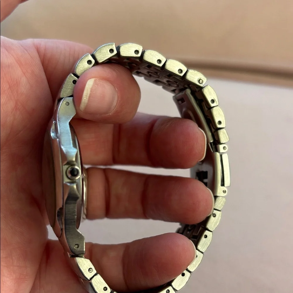 Movado museum men’s Black and Silver - Picture 6 of 6